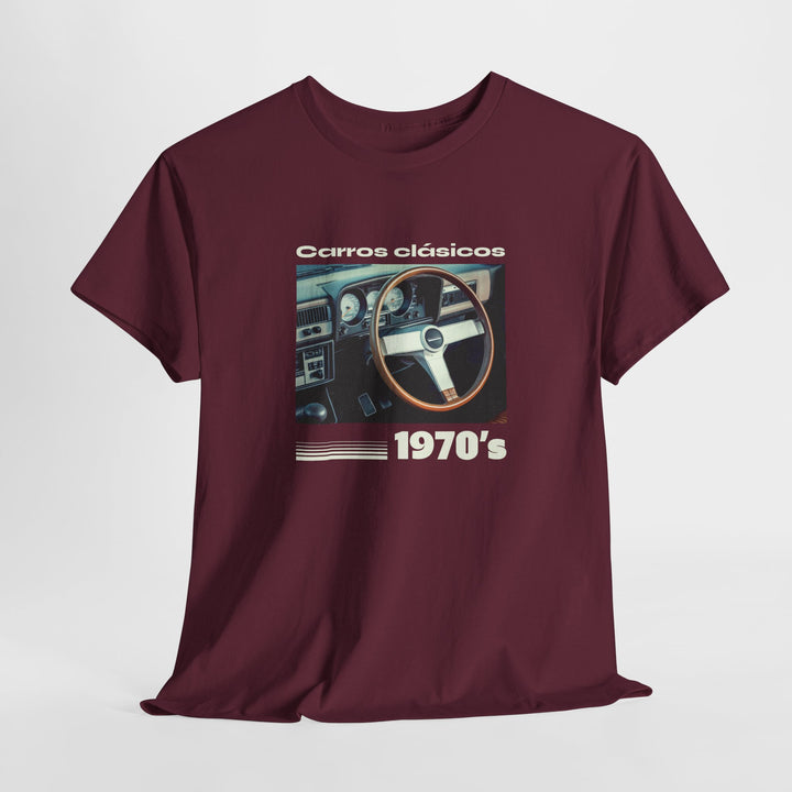 Carros Clásicos 1970's - Vibzzy™ T-Shirt - Retro Flynn