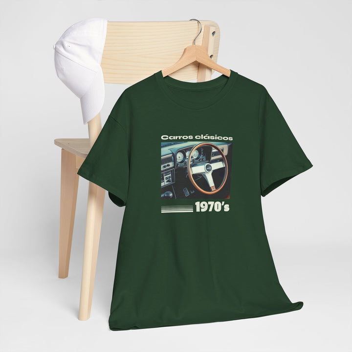 Carros Clásicos 1970's - Vibzzy™ T-Shirt - Retro Flynn