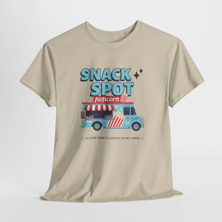 Snack Spot - Vibzzy™ T-shirt - Retro Flynn