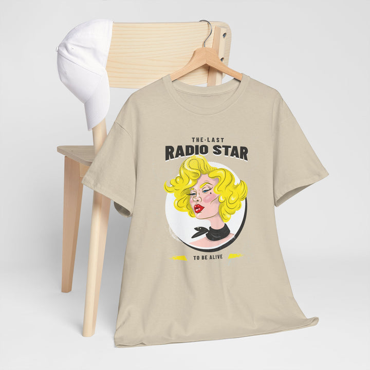 The Last Radio Star - Vibzzy™ T-shirt - Retro Flynn