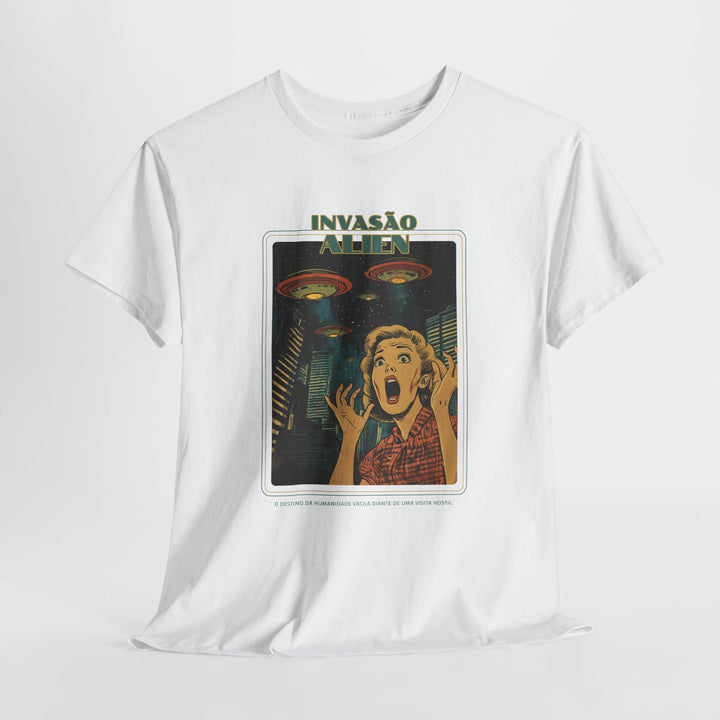 Alien Invasion - Vibzzy™ T-Shirt - Retro Flynn