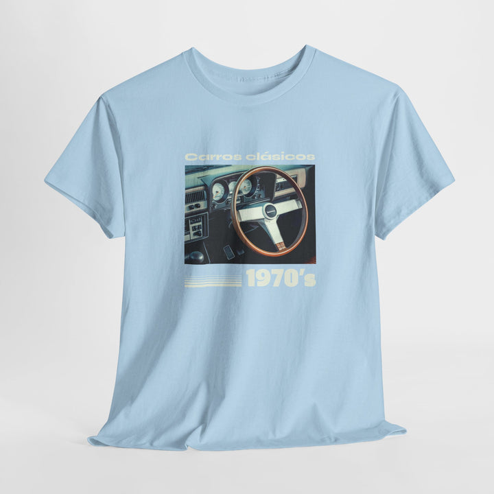 Carros Clásicos 1970's - Vibzzy™ T-Shirt - Retro Flynn