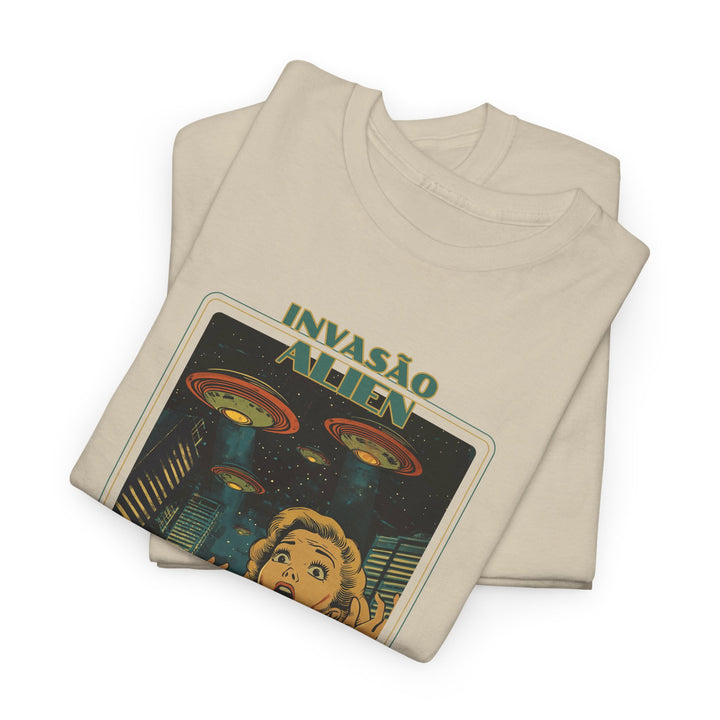Alien Invasion - Vibzzy™ T-Shirt - Retro Flynn